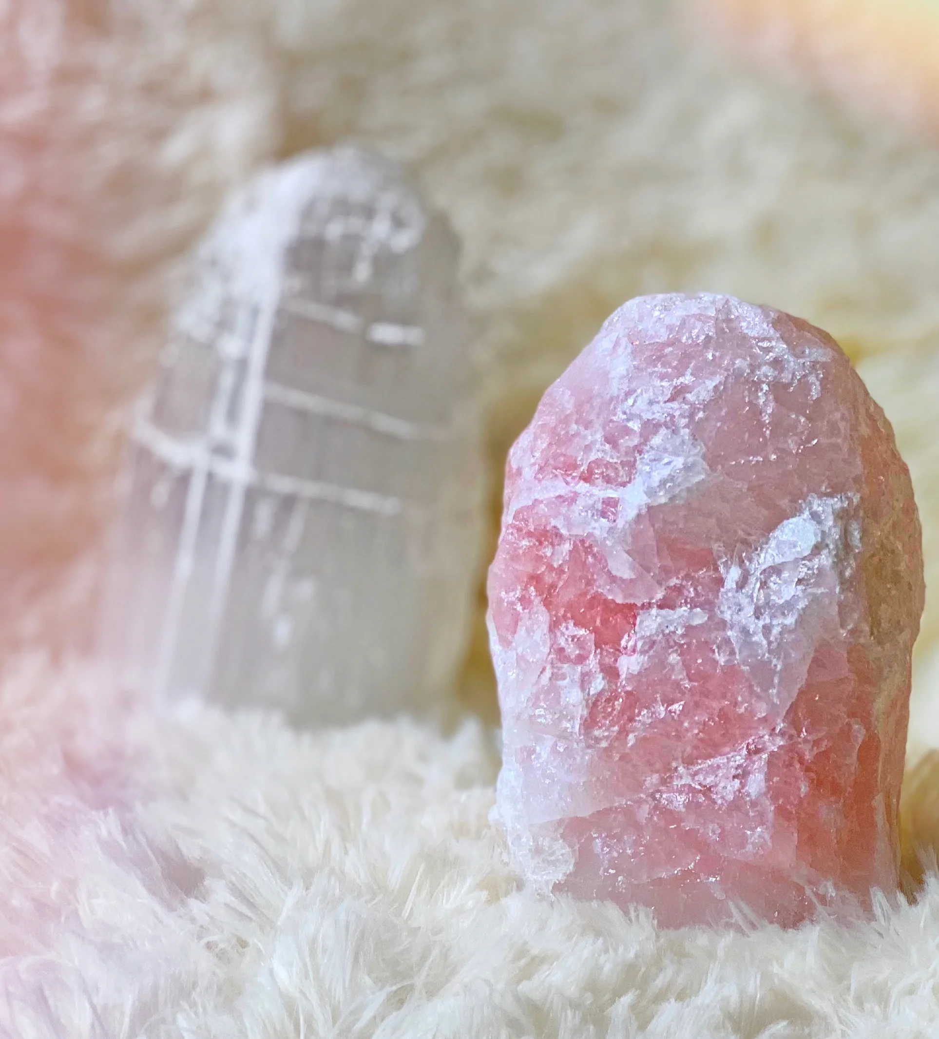 Rose Quartz Lamp - Image 3